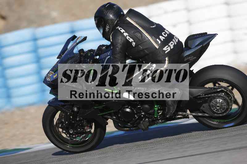 /Archiv-2024/02 29.01.-02.02.2024 Moto Center Thun Jerez/Gruppe schwarz-black/24